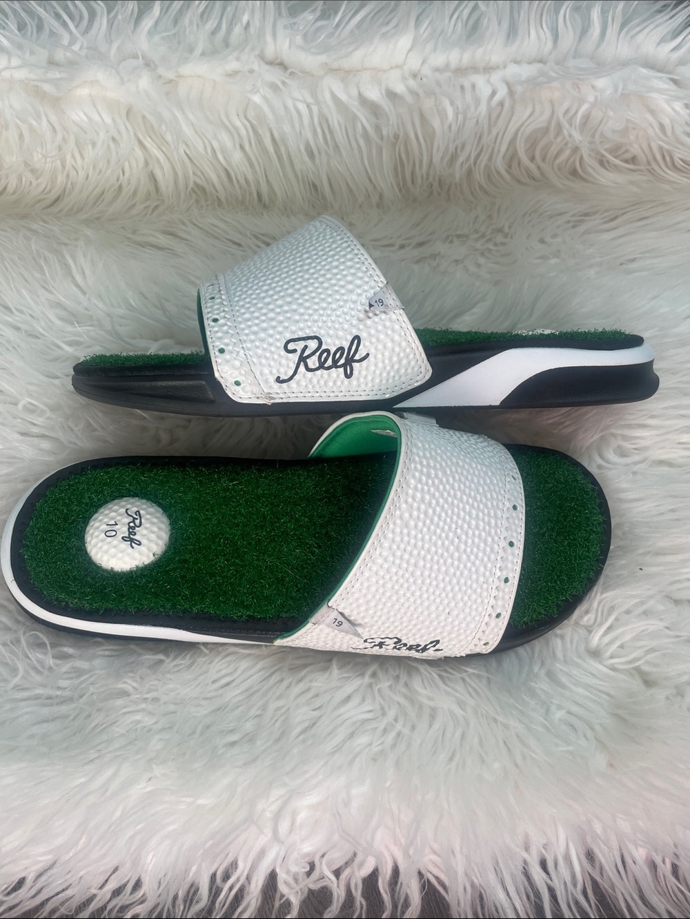 Reef White Slide Sandals with Green Turf Footbed and Golf Ball Detail size 10